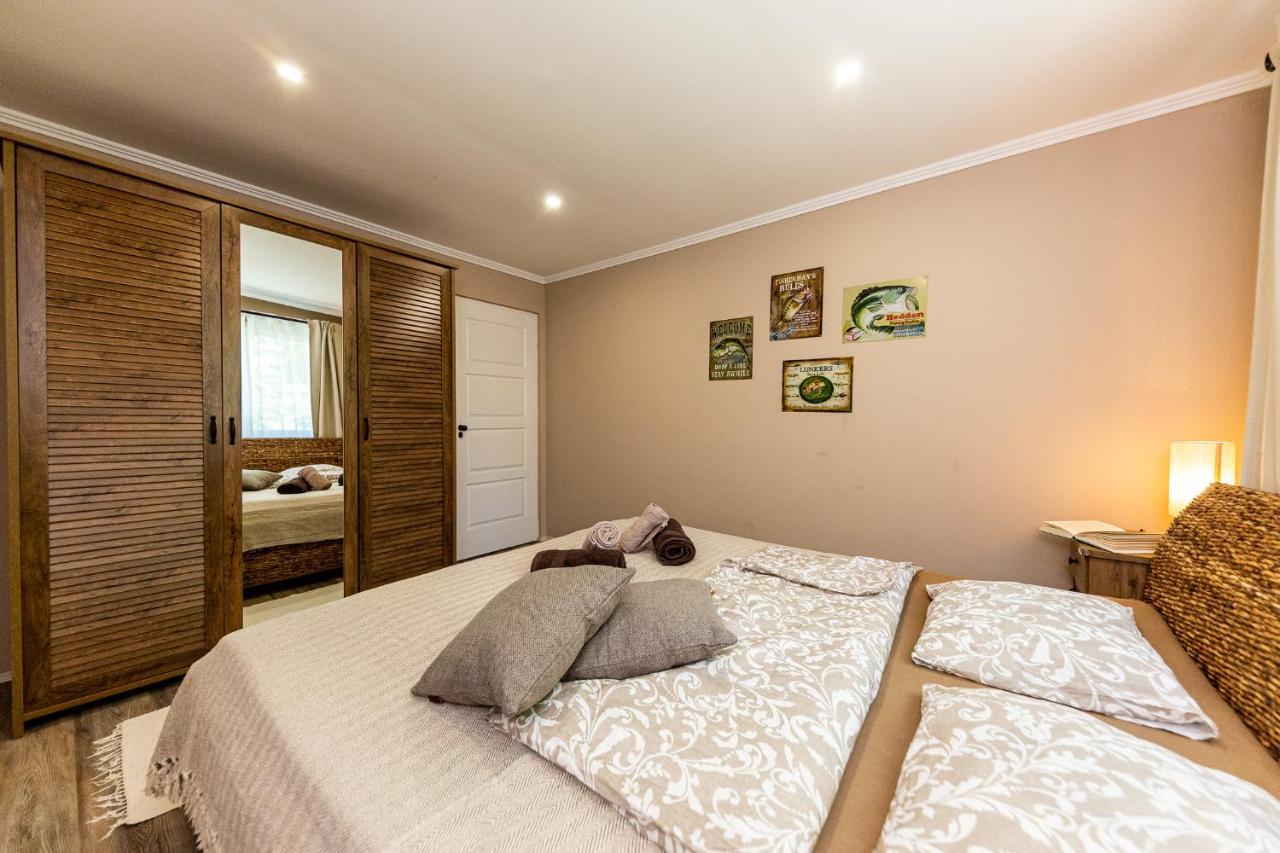 Berrybay Holidayhome Balatonkeresztúr Esterno foto