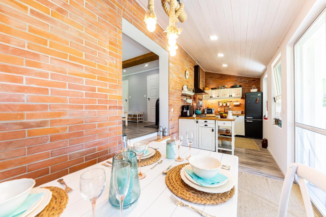 Berrybay Holidayhome Balatonkeresztúr Esterno foto